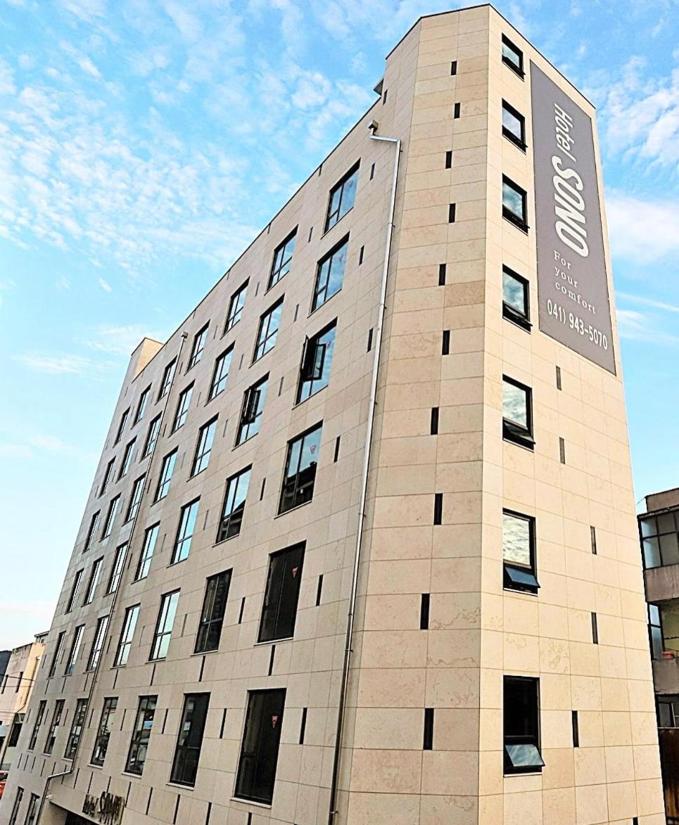Hotel Sono - Housity