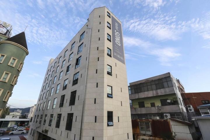 Hotel Sono - Housity