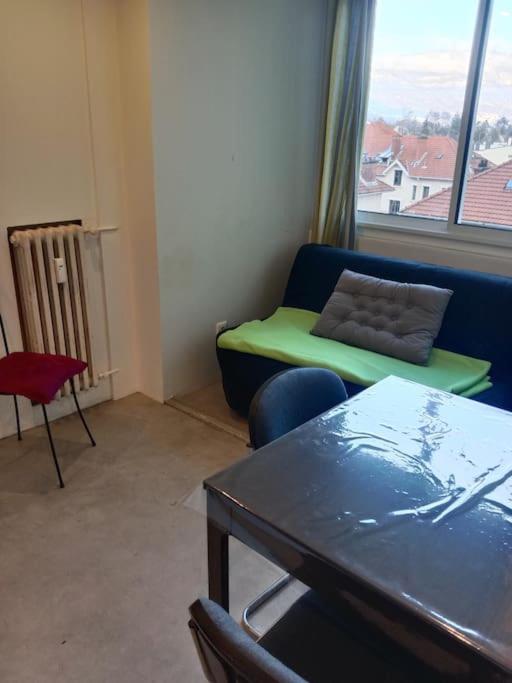 Insolite 22 - Housity