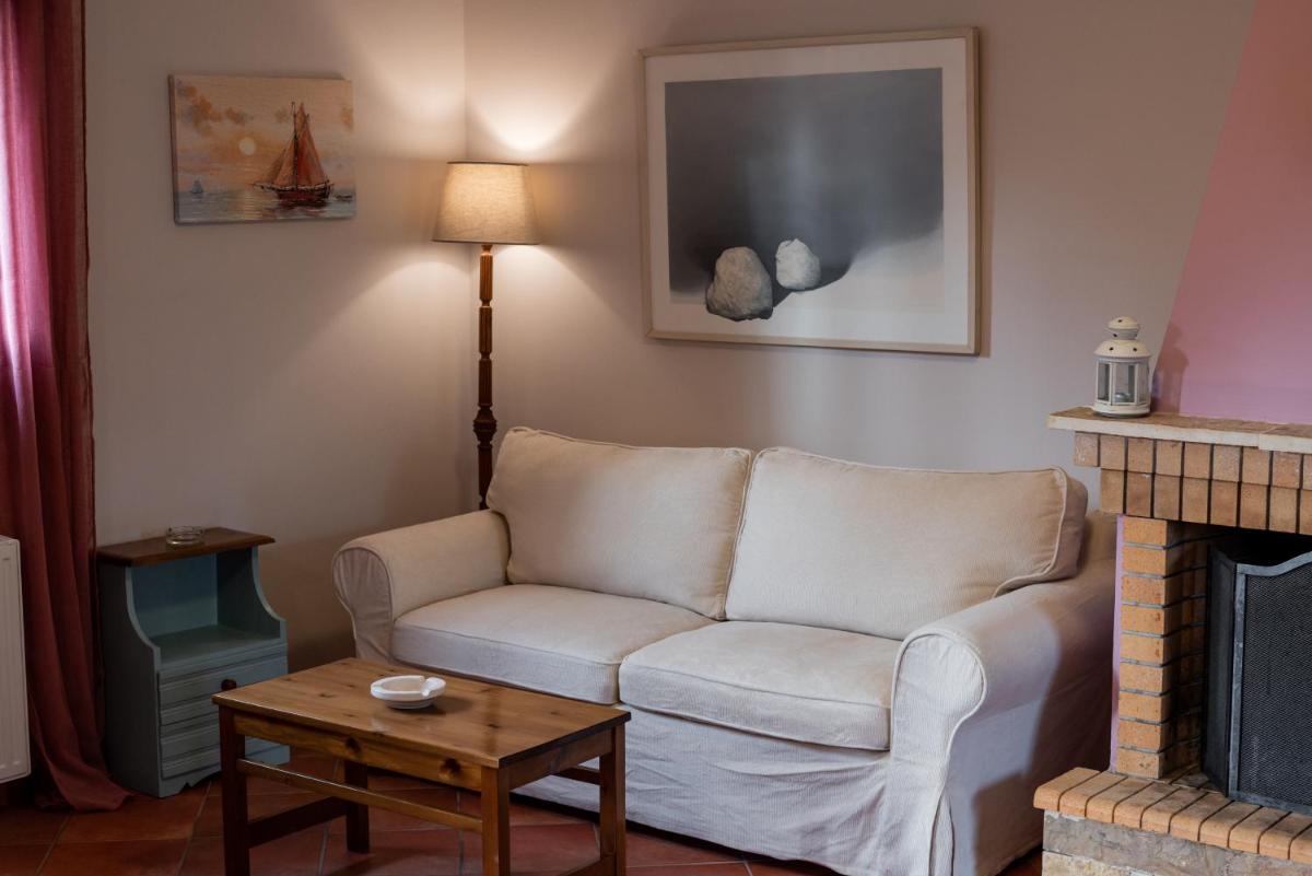 Koxyli Studios & Apartments - Housity