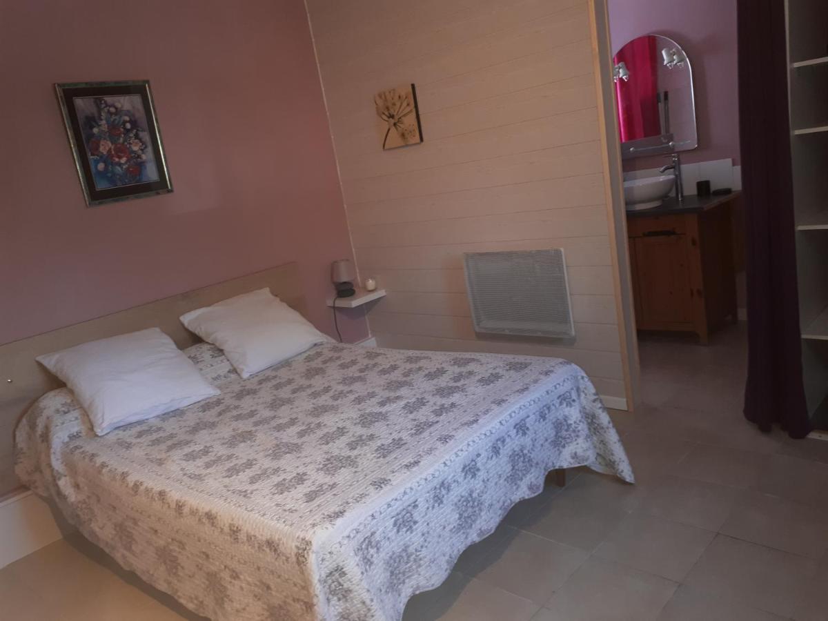 Le clos des cigales les lauriers roses - Housity