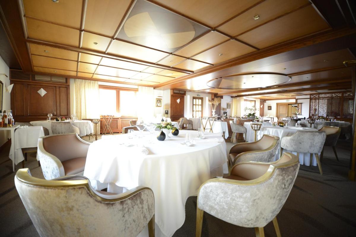 Logis Hotel Restaurant Au Boeuf Rouge - Housity