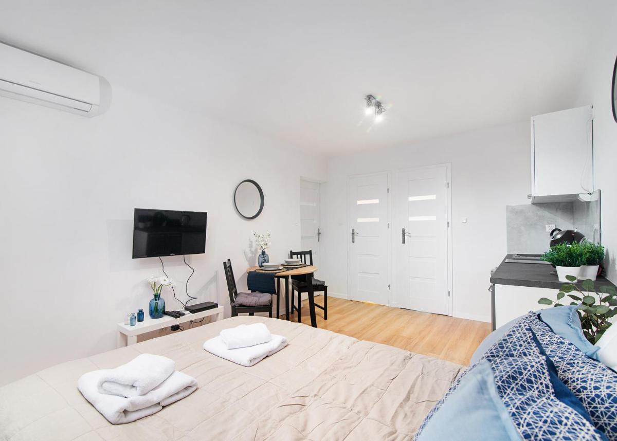 Central Apartments Grzybowska - Housity