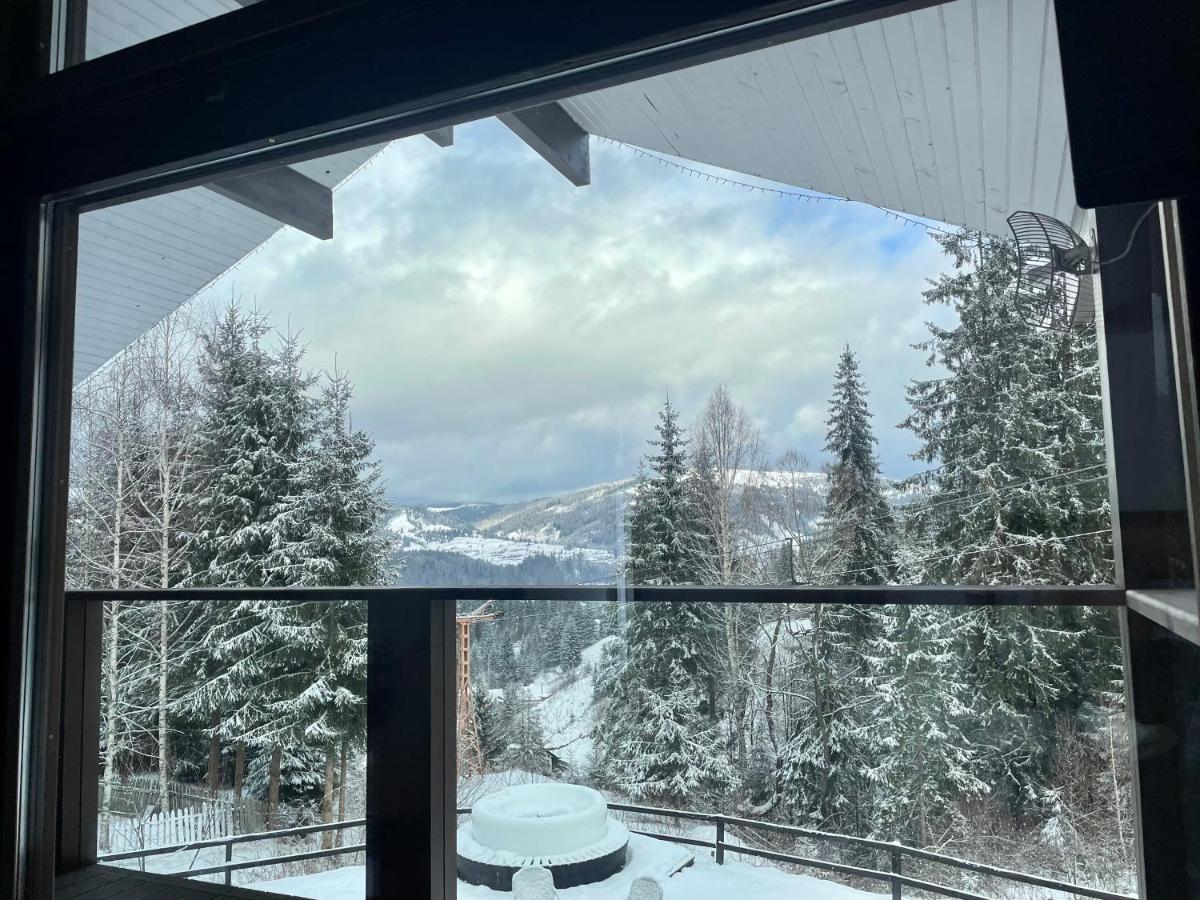 Alpine Lounge - Housity