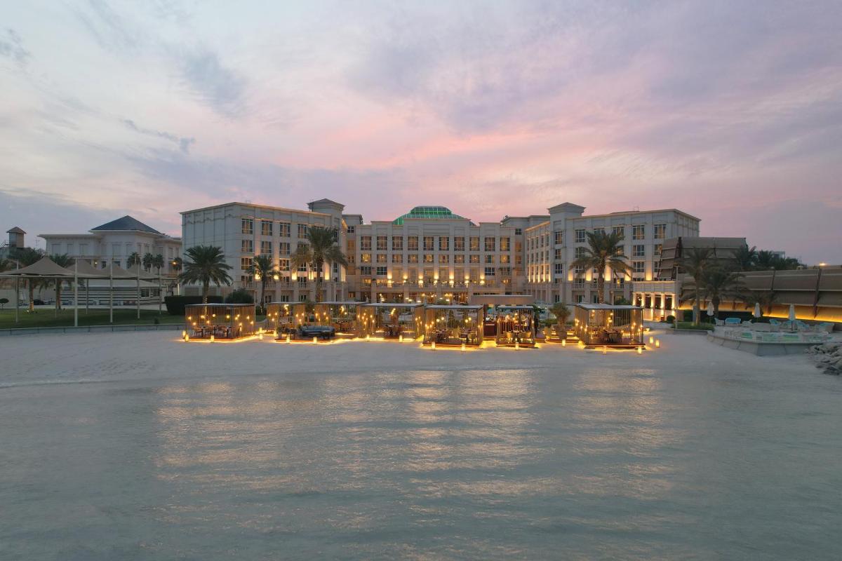 Suitetrails - The Regency Hotel Kuwait