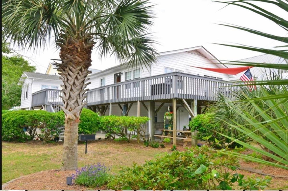 Beach Breeze 3, pet friendly, walking distance to Atlantic Ocean free parking - Housity