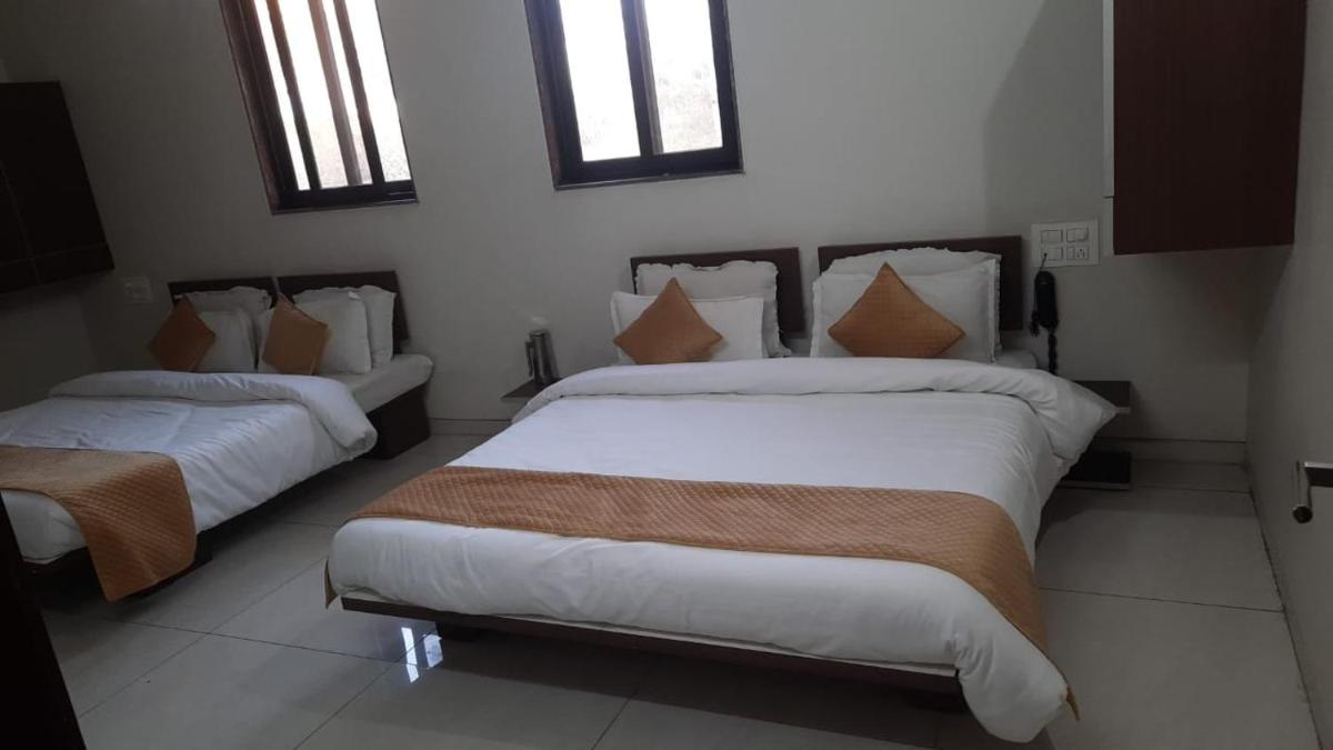 Vamoose Indrani - Housity