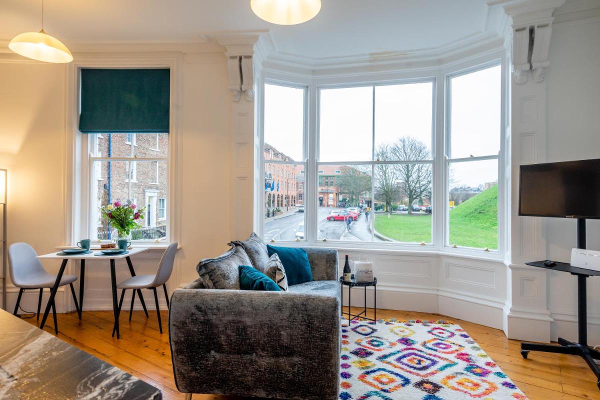 Peckitt Street - Castle Bailey - Housity