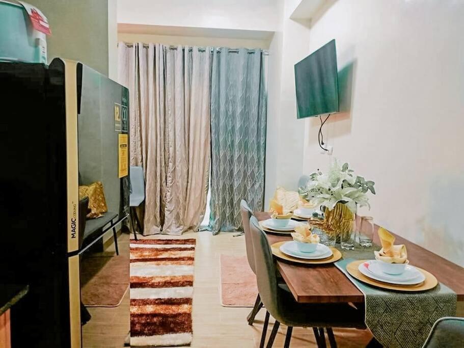 Homey-feel Studio Unit @ Lafayette Park Square Condominium - Housity