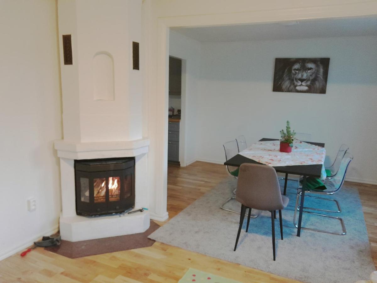 Modern villa near Gothenburg - Housity