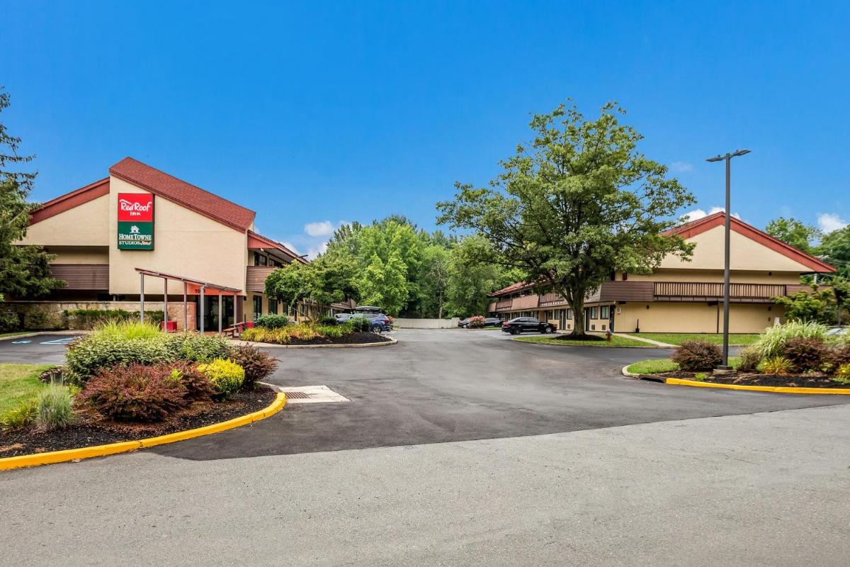 Red Roof Inn Princeton - Ewing - Housity