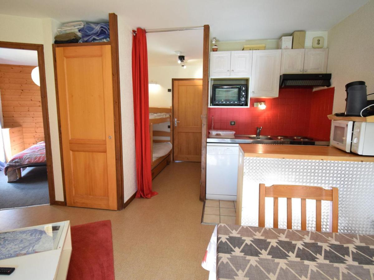 Appartement cosy 2 pièces, proche centre Morzine, balcon, parking, animaux admis - FR-1-524-24 - Housity