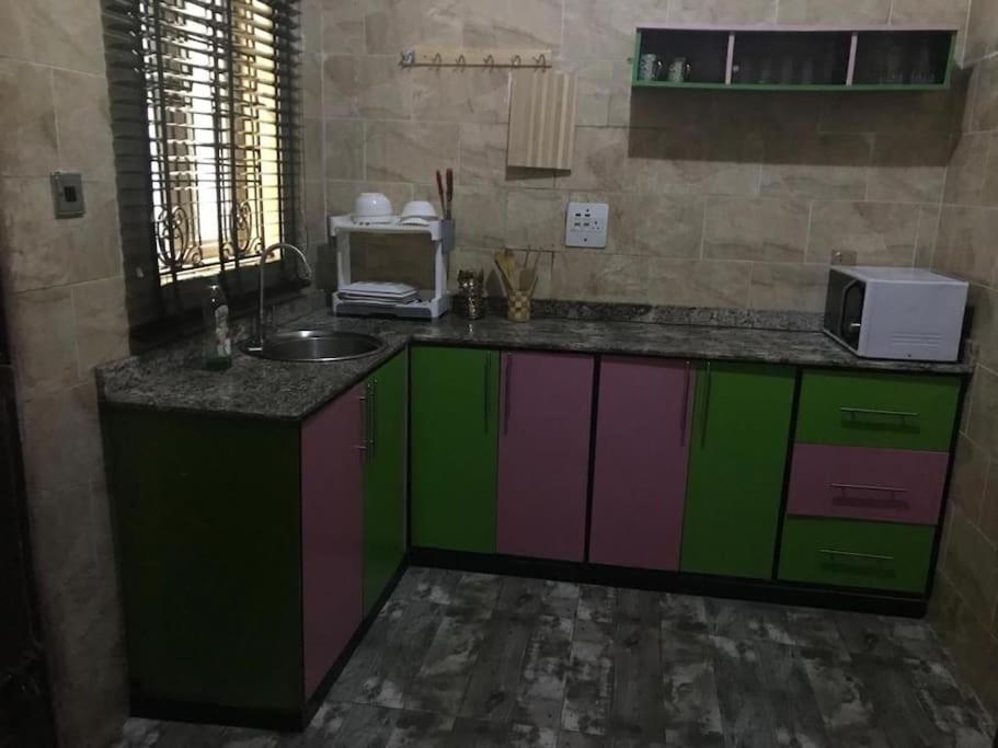 Adorable 1 bedroom apartment Enugu - Housity