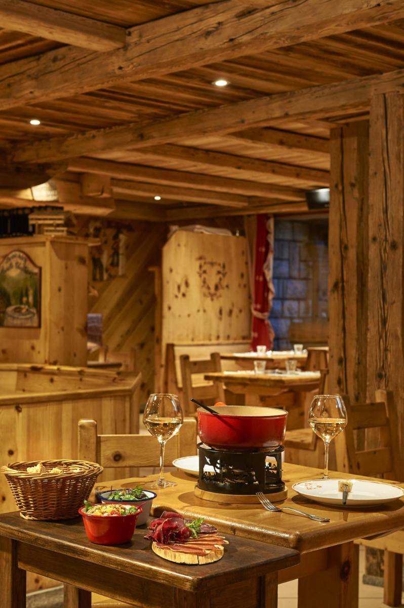 Photo de la galerie de l'établissement Les Cornettes, à La Chapelle-dʼAbondance