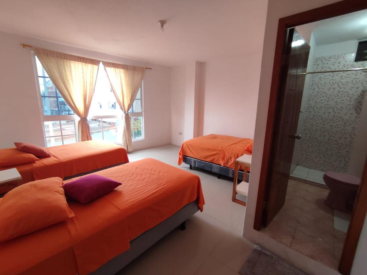 PELICAN TOURS - Housity