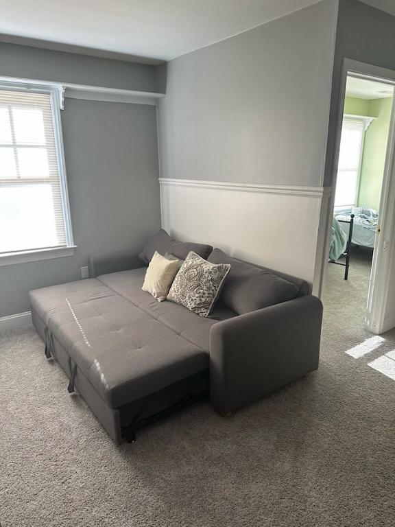 Hook Wine & Sinker~sleeps 14 to 16 includes slip at Inn water views!!! - Housity