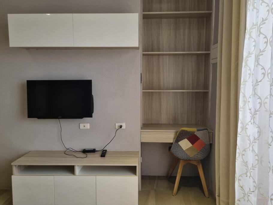 Cozy studio 5 min walk from Ayala, Cebu Business Park - Housity