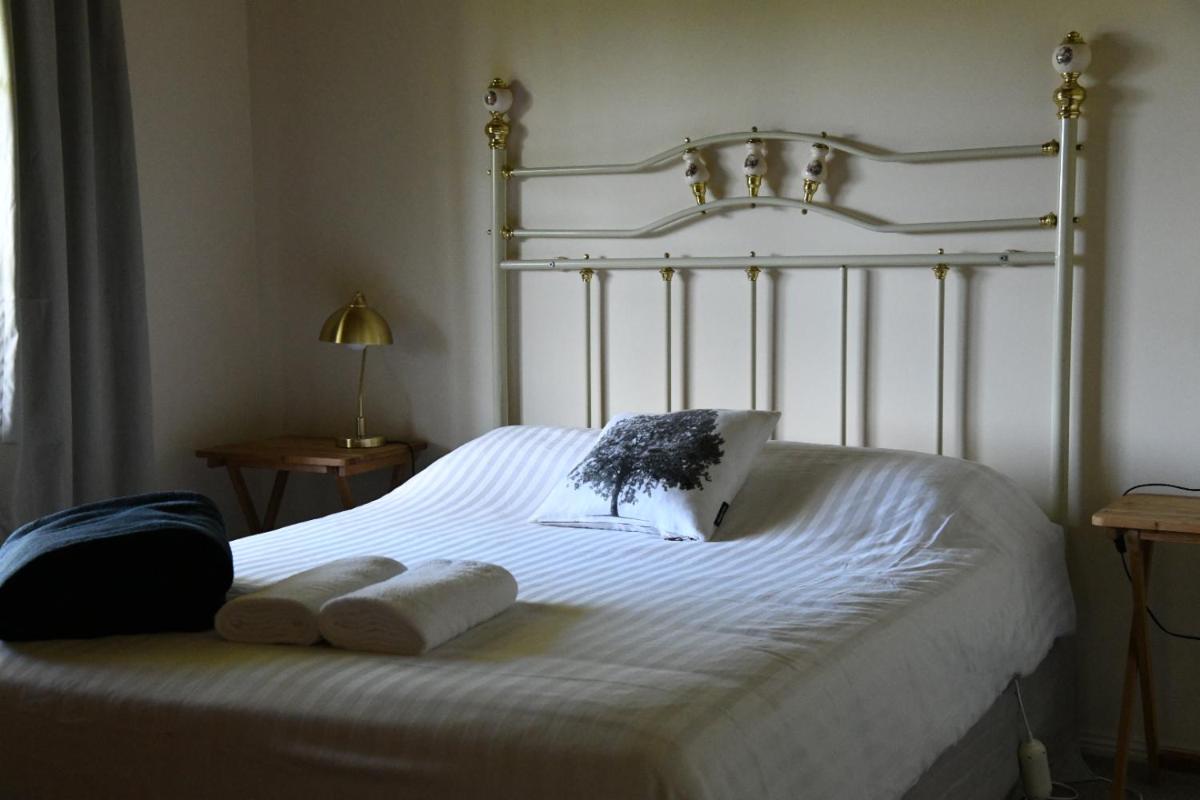 Neerim Country Cottages - Housity