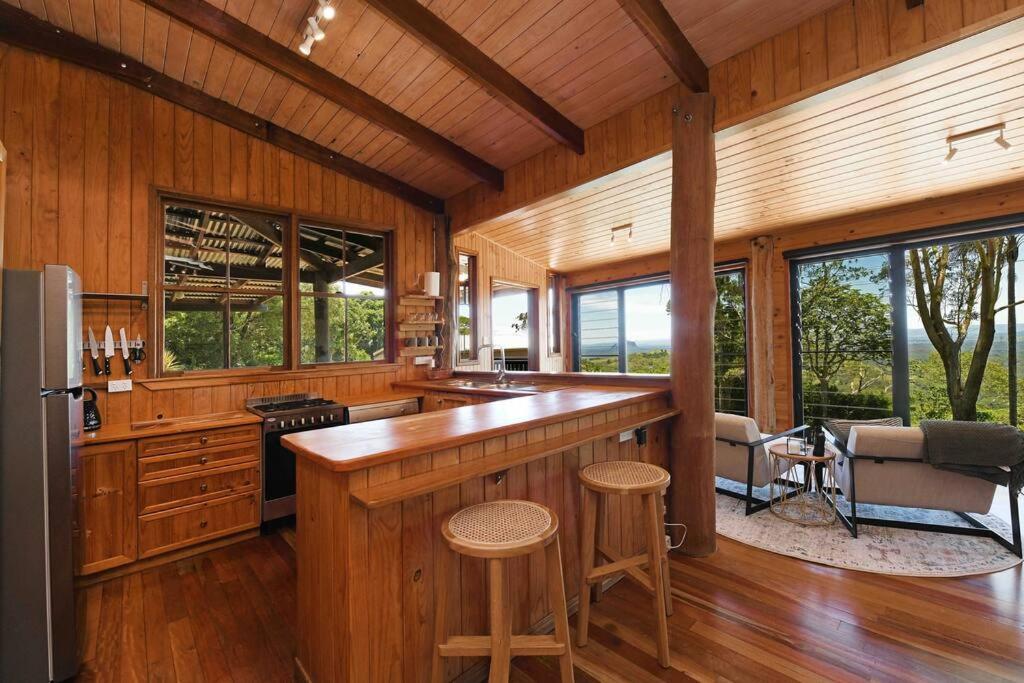 Timbertop Retreat - Housity
