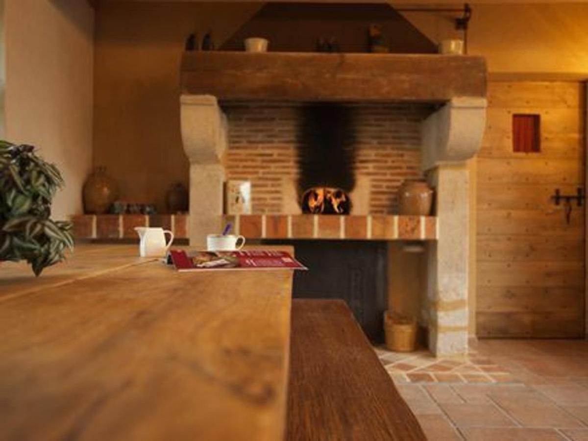 Grande Suite Familiale en Berry près du Golf et Spa - FR-1-591-393 - Housity