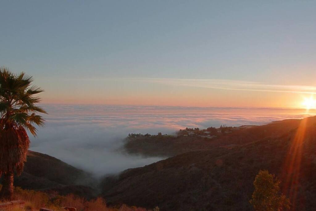 Malibu Secluded Escape Ocean View Zen House - Housity