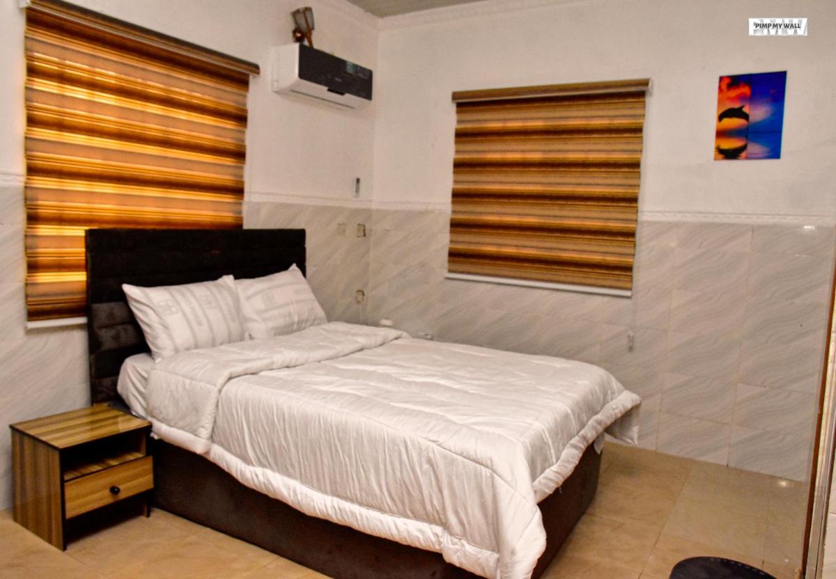 Gorgeous 1bedroom Kenora Apartment Awka - Housity