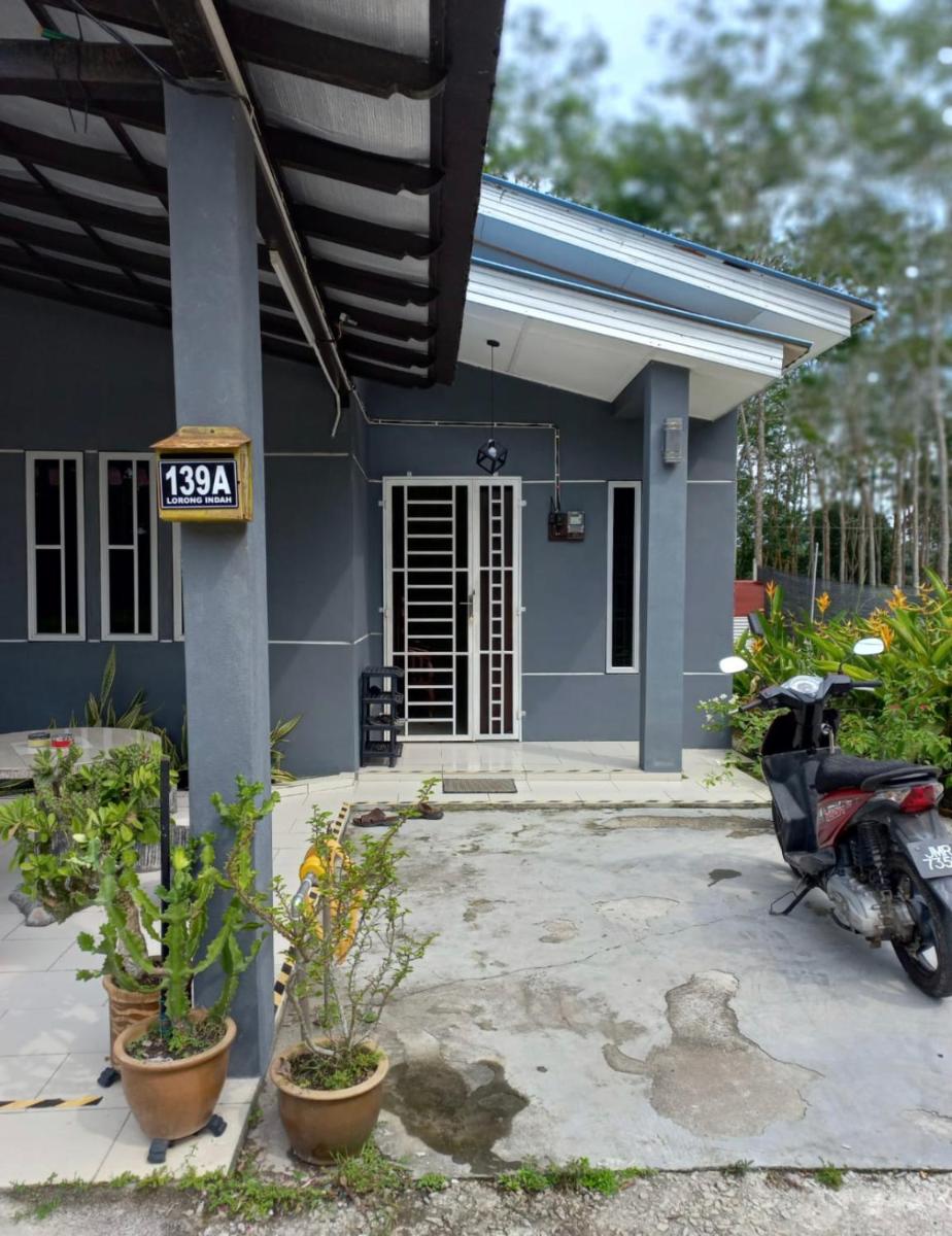 Sobey Laris Homestay E-MAN A - Housity