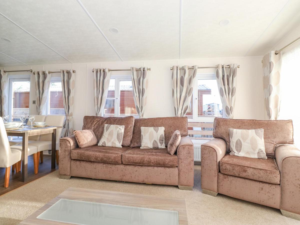 Pegasus - Housity