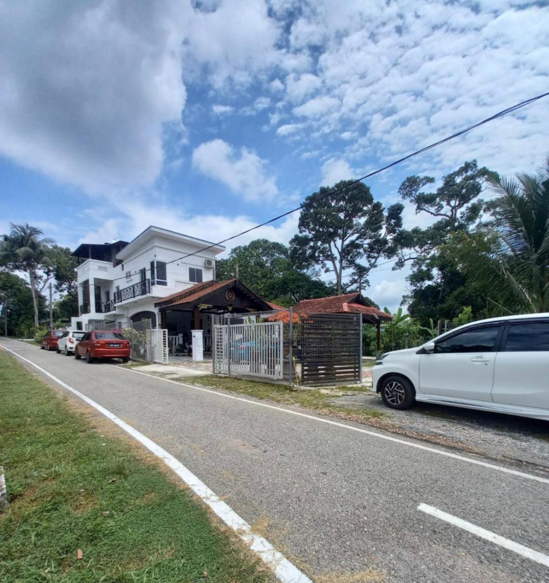 Sobey Laris Homestay KLUANG JANNAH - Housity