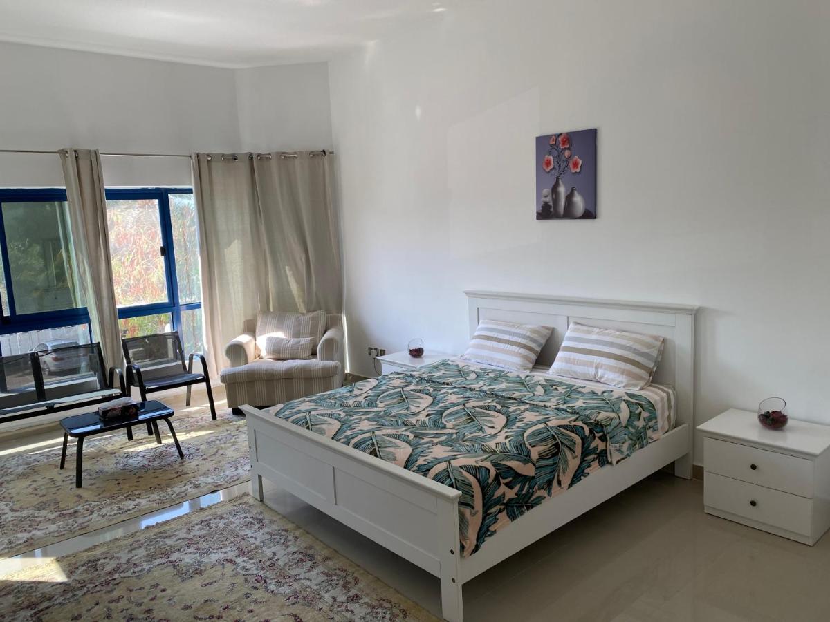 Royal Master Room - Housity