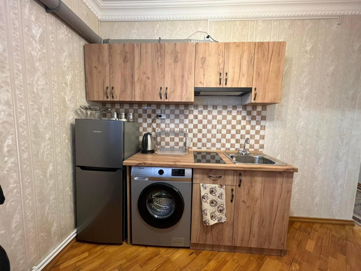 Suitetrails - New apartament in Nshdehi str.