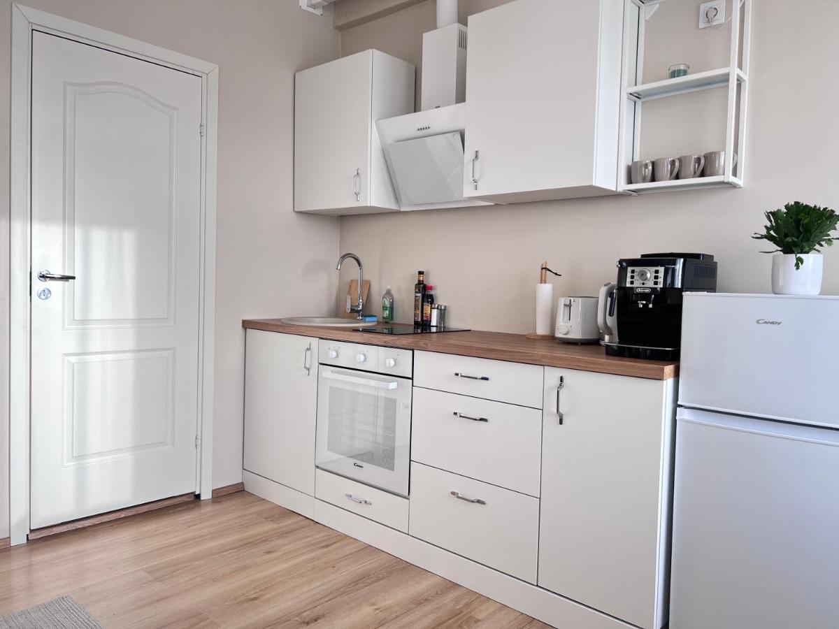 Suitetrails - Central studio apartment, fully equipped