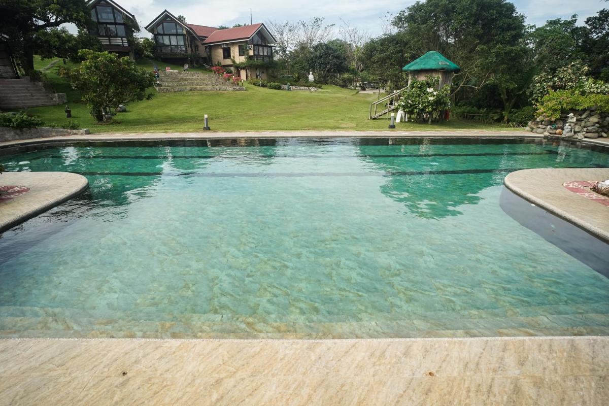 Tagaytay Foothills Cherimoya Farm Staycation - Hizvo