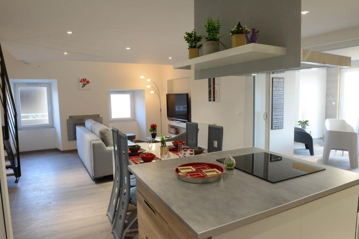 Gîte de Laphine avec Spa Privé - Housity