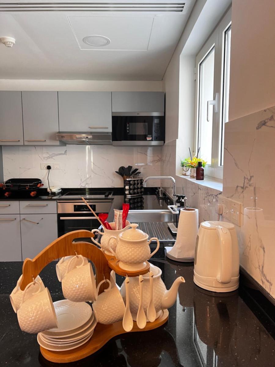 Suitetrails - The Sifah Lake apartment