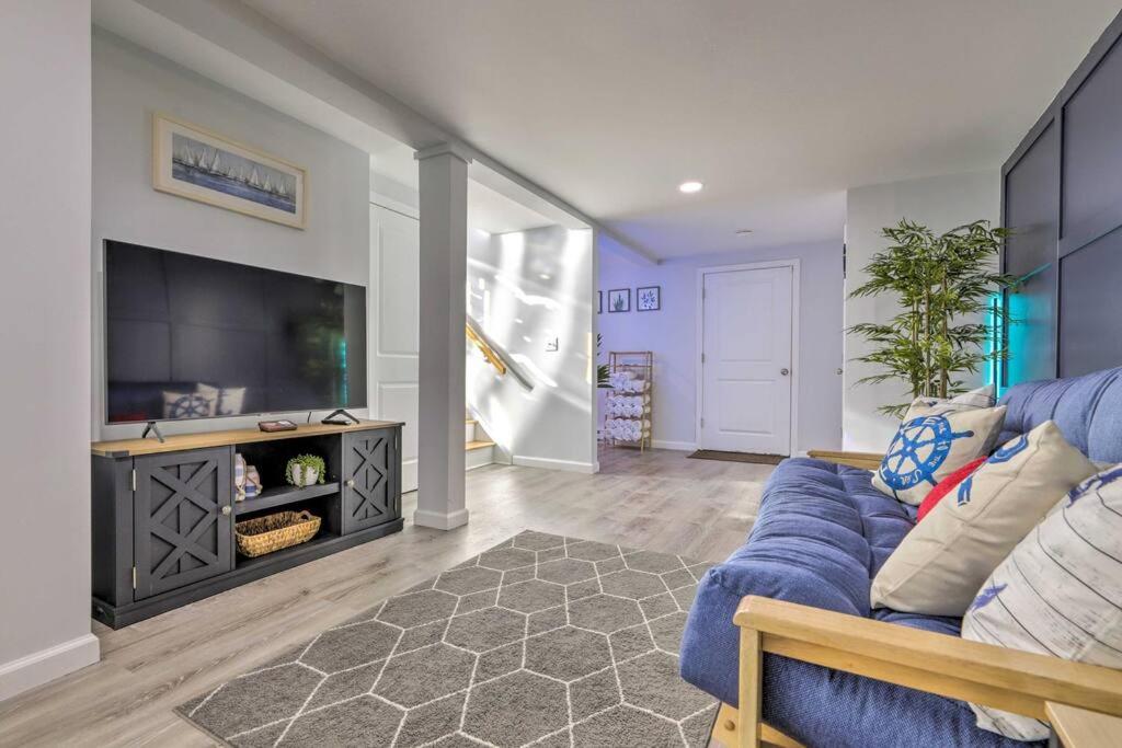 NEW! Updated Mystic Home w/ Sauna, Hot Tub & Deck - Housity