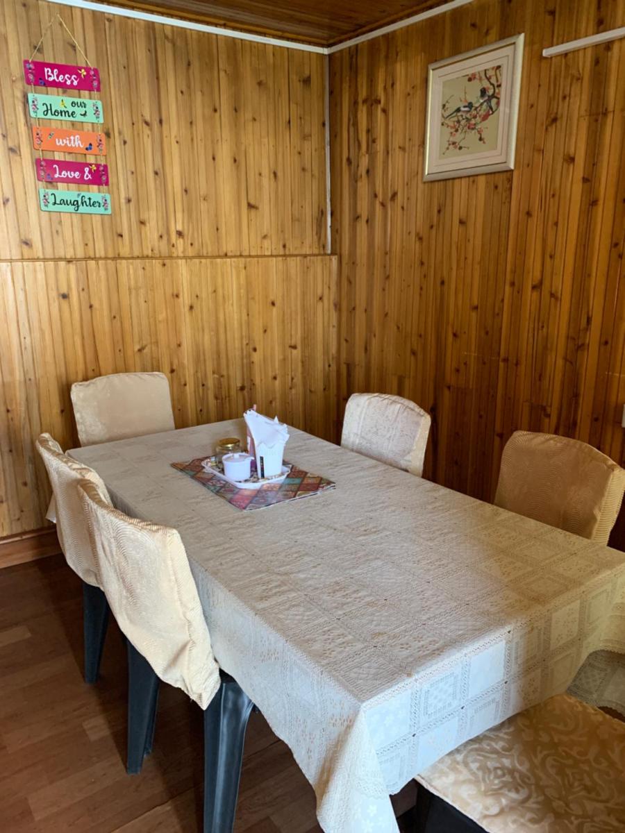 Ridge View Chalet Homestay - Housity