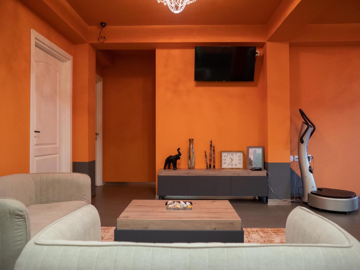 BOGO Apartment - Housity