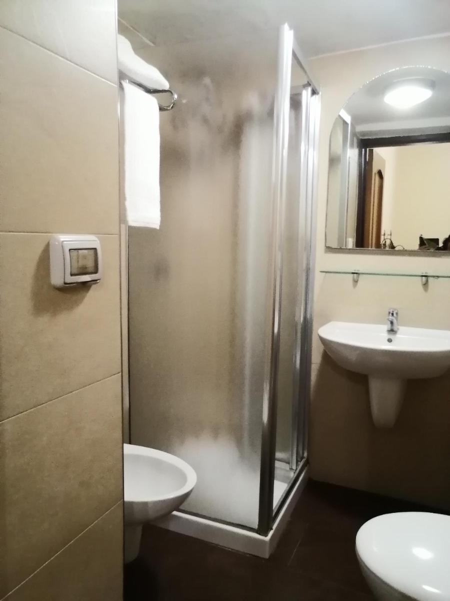 Hotel de Rossi - Housity