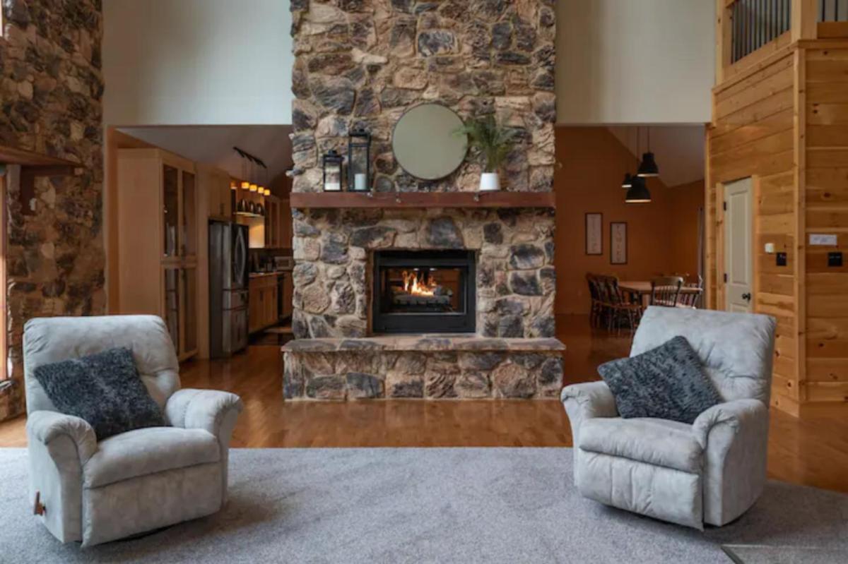 The Mountain Lodge - Housity