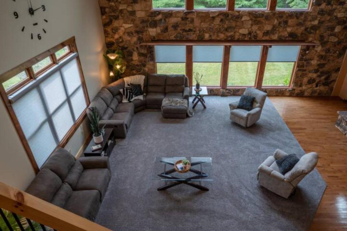 The Mountain Lodge - Housity