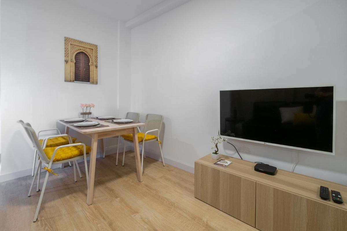 Self check-in! Apartment in the heart of Málaga! - Housity