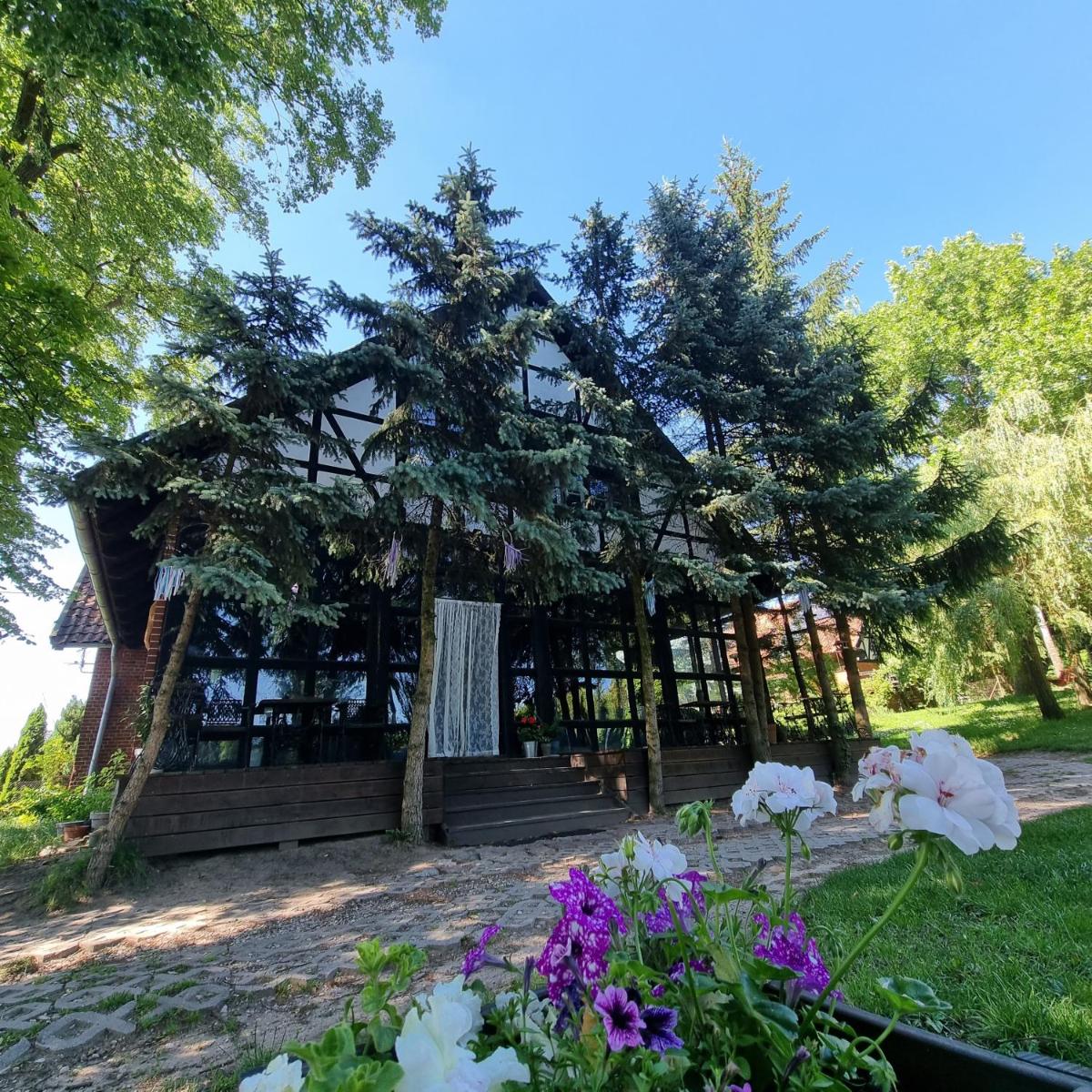 Ostoja Leleszki - Housity