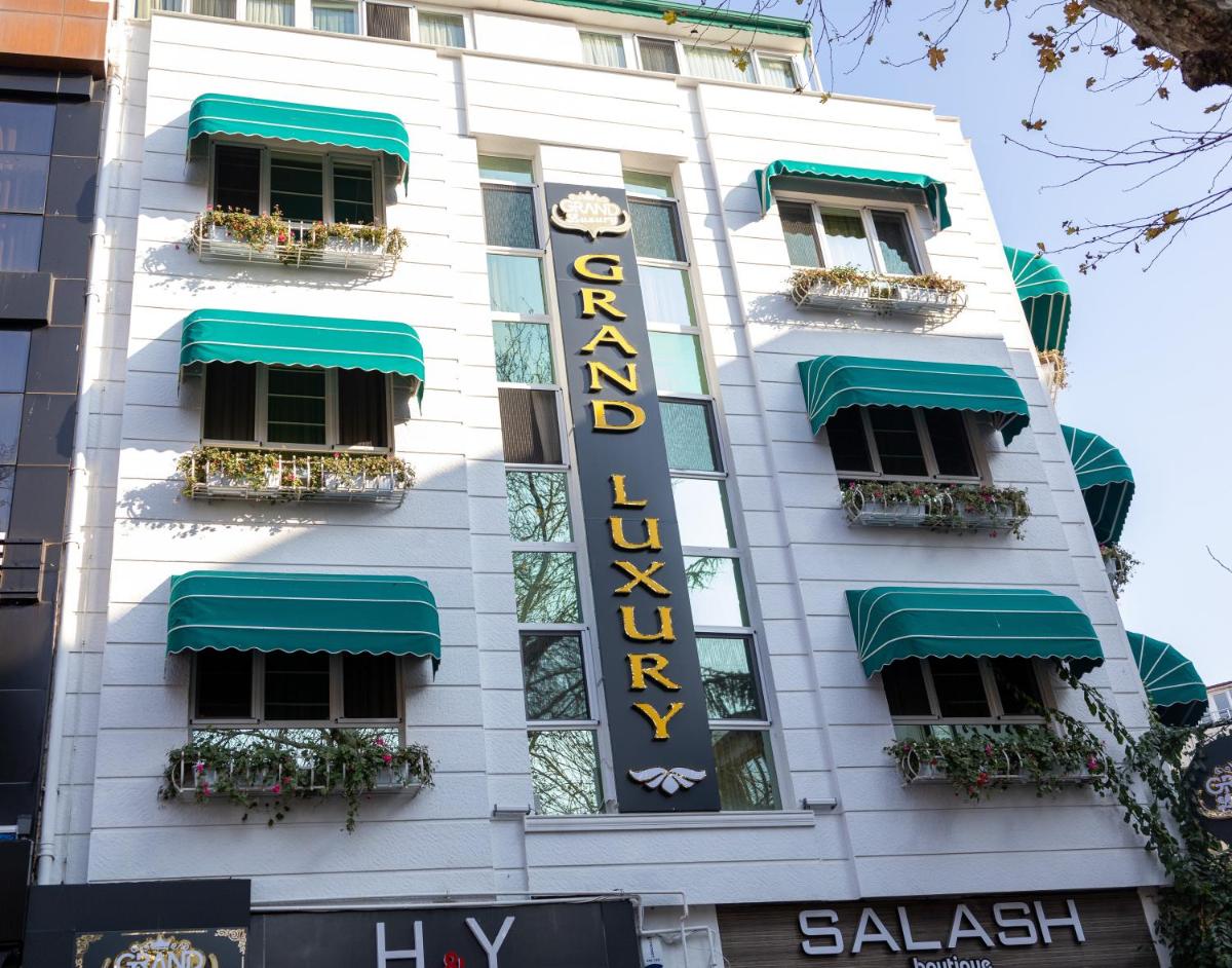 Grand Luxury - Housity