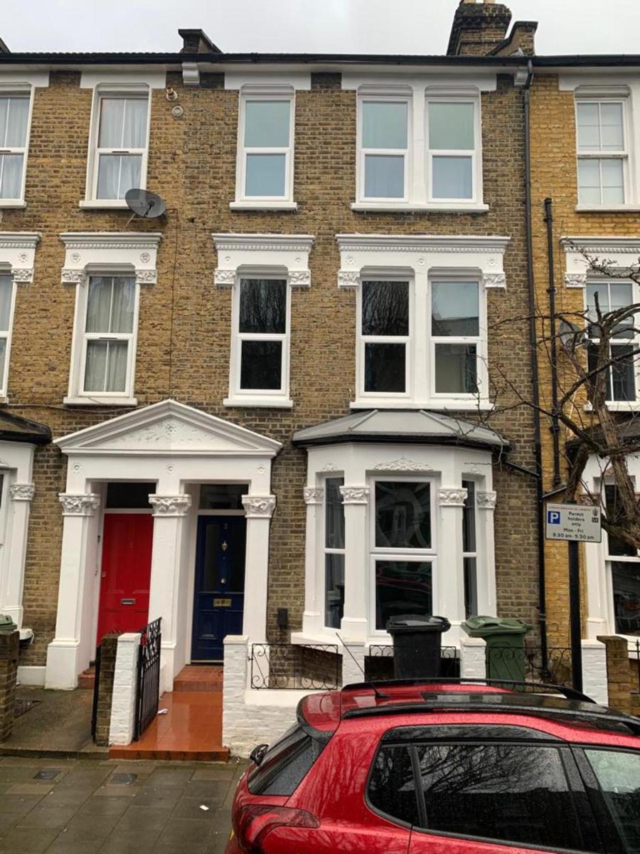 Beautiful 1-Bed Studio in London - Housity