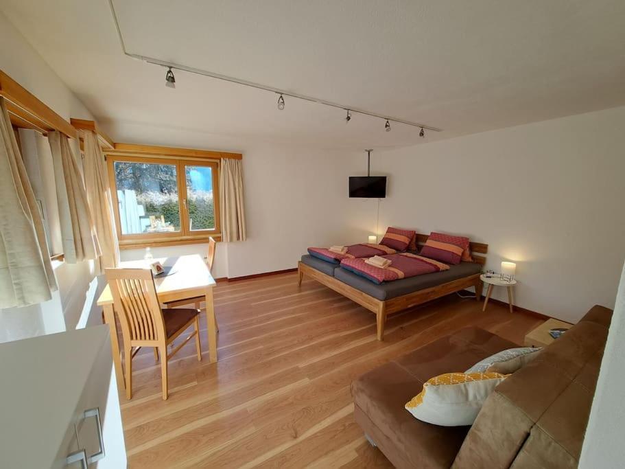 Studio Röven - Housity