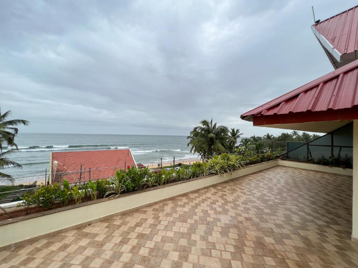 Boloors sea la vie - Housity