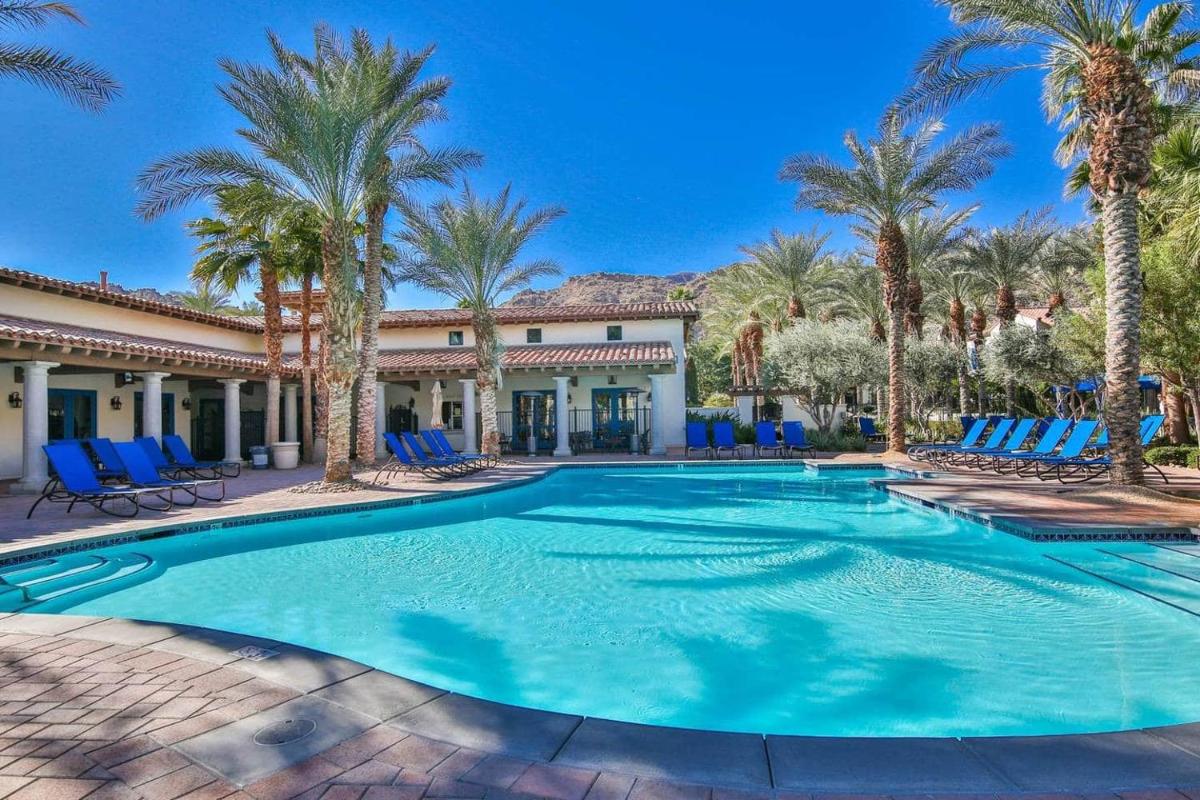 Legacy Villas Resort Single Story Pools Gym - Housity