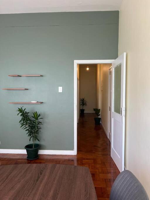 The 1st Golden House - Housity