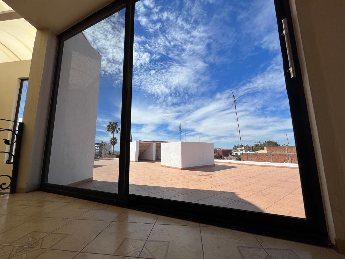 Suitetrails - BEAUTIFUL PRIVATE HOUSE in the downtown with 3 floors